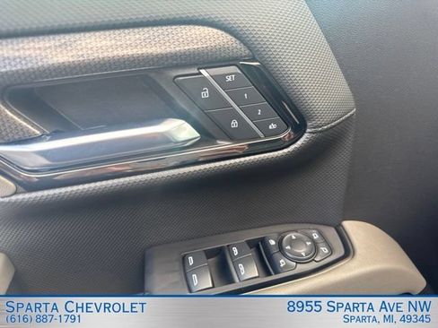Used 2024 Chevrolet Silverado 1500 ZR2 w/ Technology Package AWD/4WD image 16