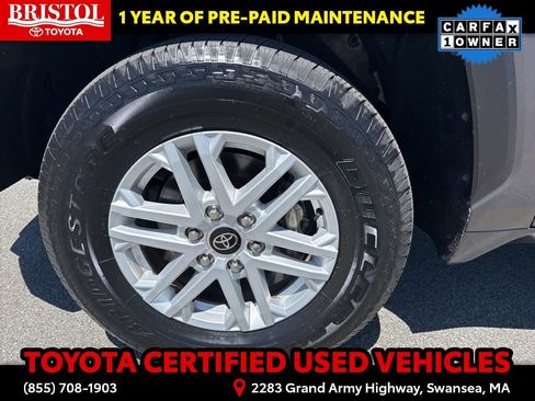 Certified 2022 Toyota Tundra SR5 w/ SR5 Premium Package AWD/4WD image 13