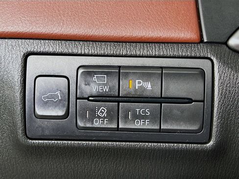 Used 2019 MAZDA CX-9 Signature image 13