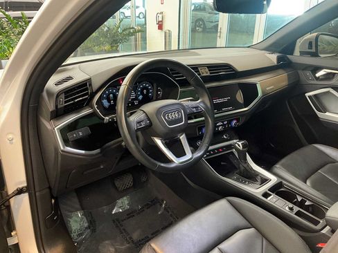 Used 2024 Audi Q3 2.0T Premium w/ Convenience Package AWD/4WD image 15