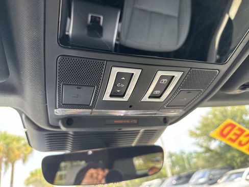 Certified 2026 Land Rover Range Rover Evoque S AWD/4WD image 28