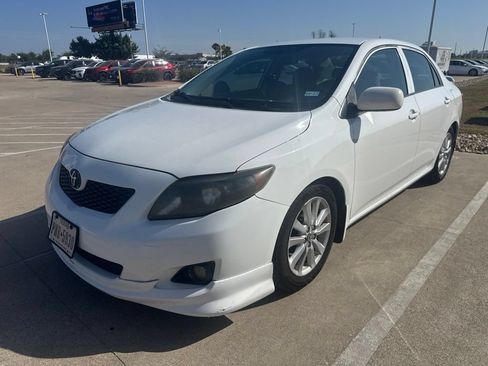 Used 2009 Toyota Corolla LE FWD image 4