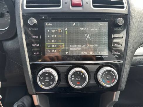 Used 2016 Subaru Forester 2.5i Premium w/ Popular Package #2 AWD/4WD image 16