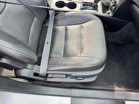 Used 2010 Ford Fusion SEL image 44