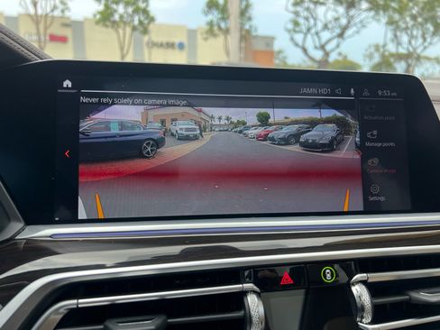 Used 2019 BMW X7 xDrive40i w/ Premium Package AWD/4WD image 53