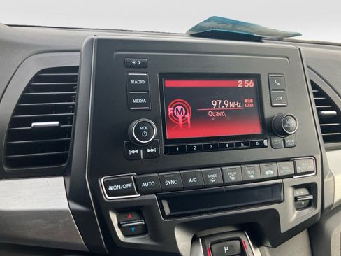 Used 2019 Honda Odyssey LX image 20