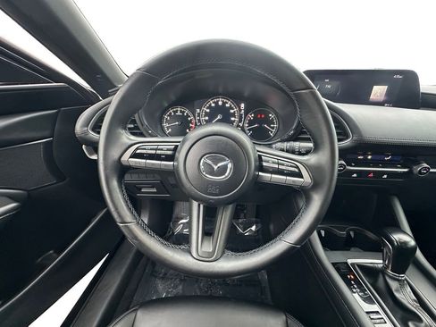 Used 2021 MAZDA MAZDA3 s image 12