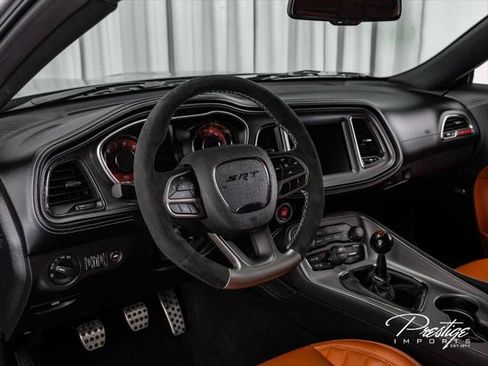 Used 2023 Dodge Challenger SRT Hellcat w/ Plus Package RWD image 31