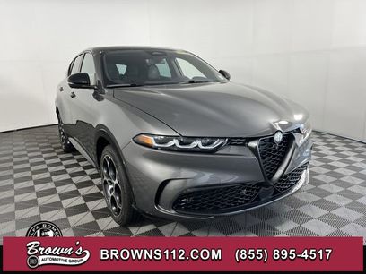 New 2025 Alfa Romeo Tonale w/ Premium Package