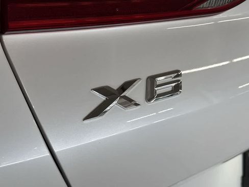 Used 2026 BMW X6 xDrive40i AWD/4WD image 11