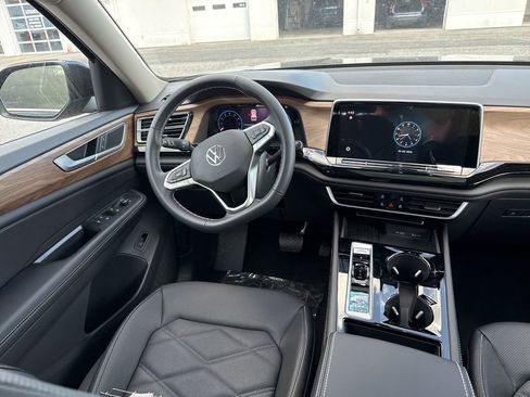 New 2026 Volkswagen Atlas SE AWD/4WD image 10
