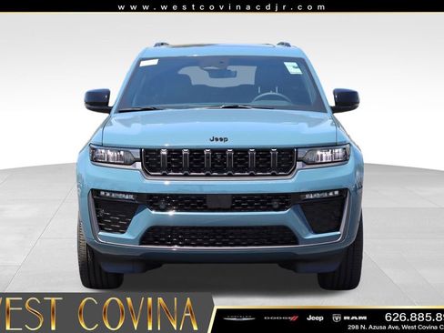 New 2026 Jeep Grand Cherokee L Limited AWD/4WD image 2