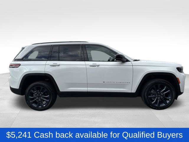 New 2026 Jeep Grand Cherokee Limited AWD/4WD image 2