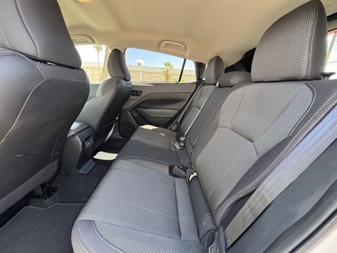 Used 2024 Subaru Crosstrek 2.0i Premium image 16