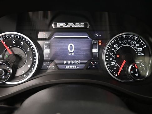 Used 2023 RAM 1500 Laramie AWD/4WD image 32