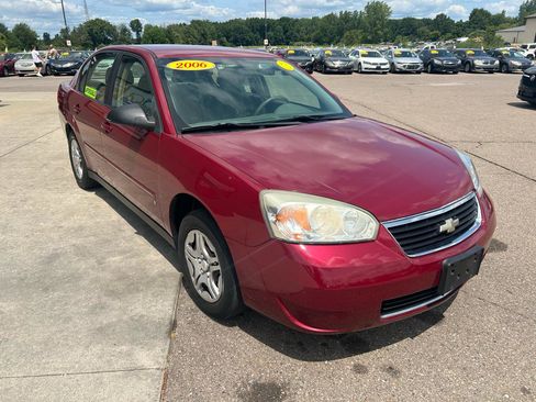 Used 2006 Chevrolet Malibu LS FWD image 3