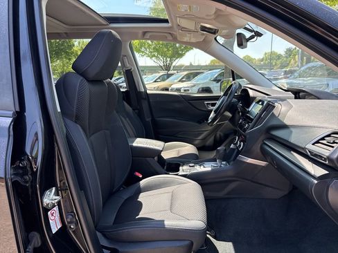 Used 2020 Subaru Forester Premium AWD/4WD image 30