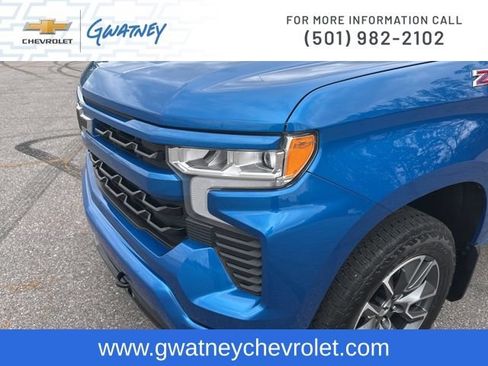 Used 2023 Chevrolet Silverado 1500 RST AWD/4WD image 15