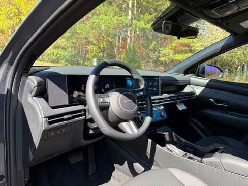 New 2026 Hyundai Tucson XRT image 15