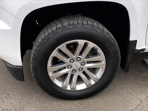 Used 2015 GMC Canyon SLT image 8