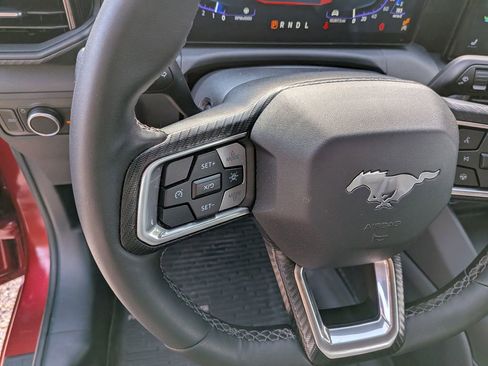 Used 2024 Ford Mustang Coupe image 17