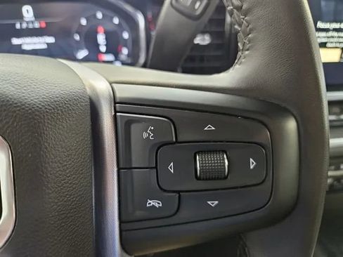 Used 2024 GMC Sierra 1500 SLT AWD/4WD image 29