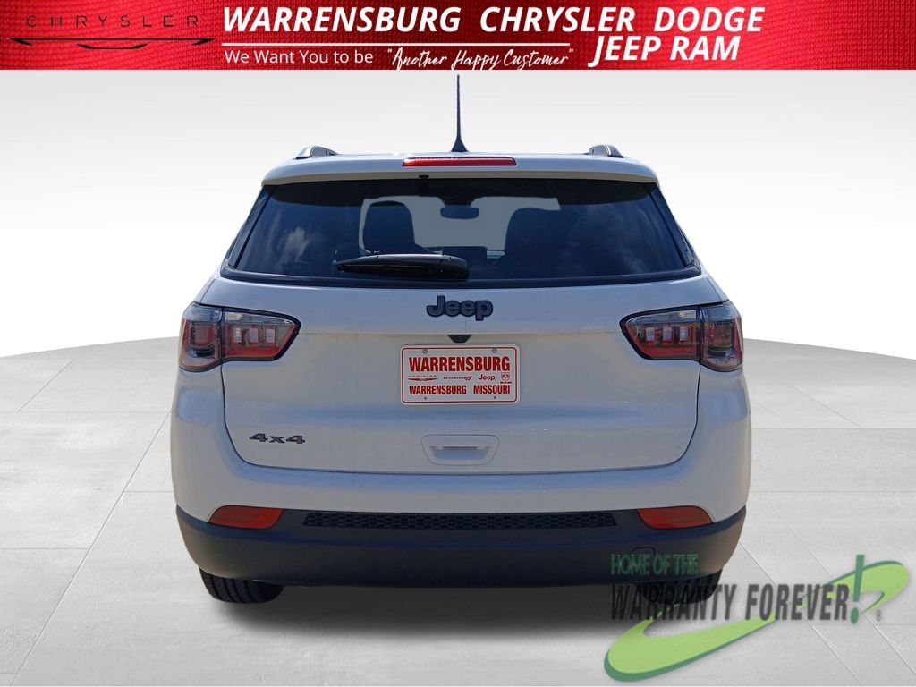 New 2026 Jeep Compass Latitude AWD/4WD image 5
