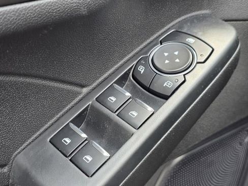 New 2024 Ford Escape SE image 13