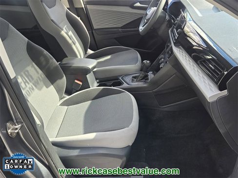 Used 2022 Volkswagen Taos S image 18