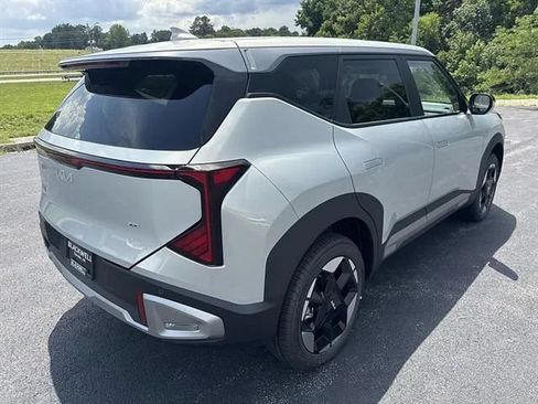 New 2027 Kia Seltos S AWD/4WD image 6