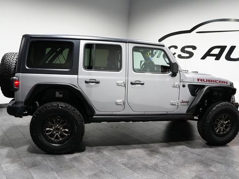 Used 2020 Jeep Wrangler Unlimited Rubicon AWD/4WD image 4