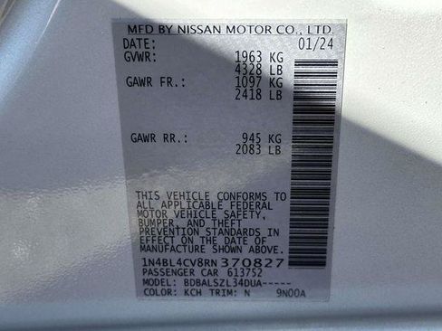 Used 2024 Nissan Altima 2.5 SR FWD image 31