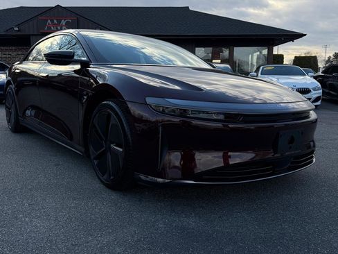 Used 2024 Lucid Air Touring image 12