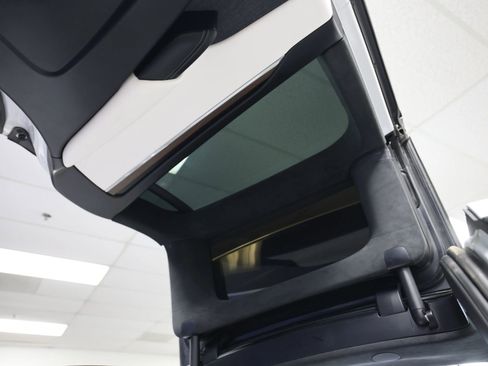 Used 2022 Tesla Model X AWD/4WD image 42