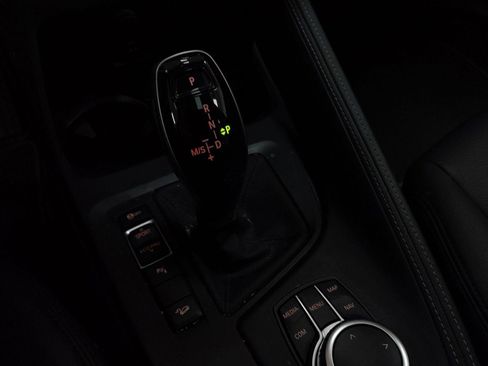 Certified 2022 BMW X1 xDrive28i w/ Convenience Package image 15