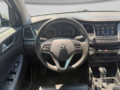 Used 2018 Hyundai Tucson SEL Plus AWD/4WD image 15