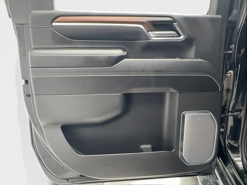 Used 2024 GMC Sierra 2500 Denali w/ Max Trailering Package AWD/4WD image 39