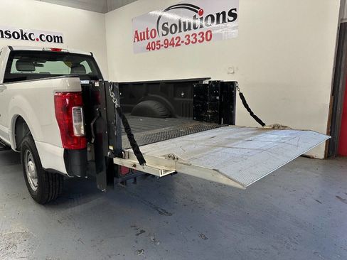 Used 2019 Ford F250 XL w/ Power Equipment Group image 10