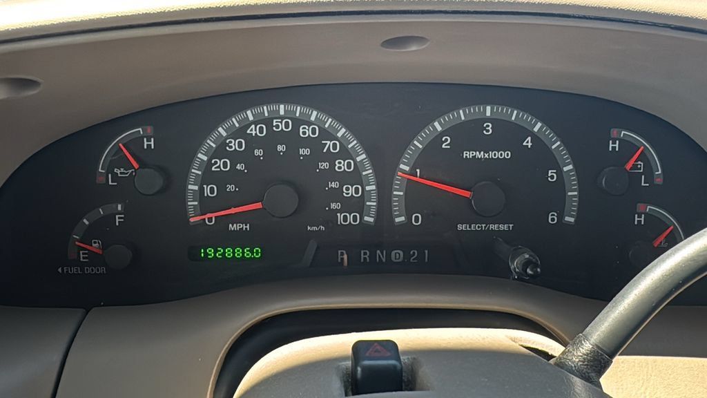 Used 2001 Ford F150 Lariat AWD/4WD image 16