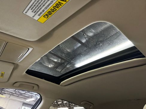 Used 2013 Honda Crosstour EX image 11