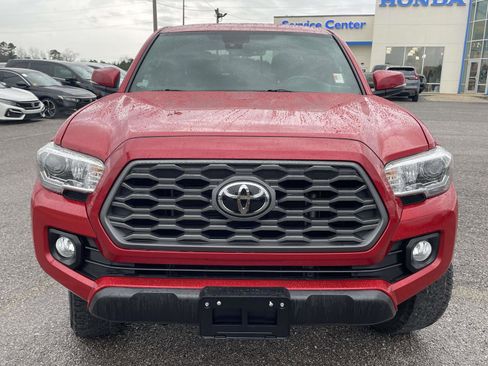 Used 2021 Toyota Tacoma TRD Off-Road image 6