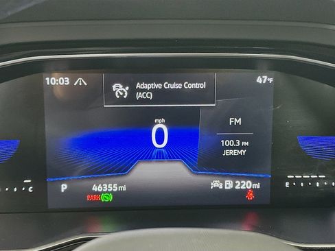 Used 2024 Volkswagen Jetta SE image 19