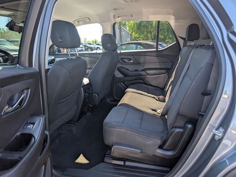 Used 2020 Chevrolet Traverse LS FWD image 19