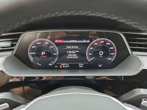 Used 2024 Audi Q8 e-tron Premium Plus w/ Premium Plus Package AWD/4WD image 9
