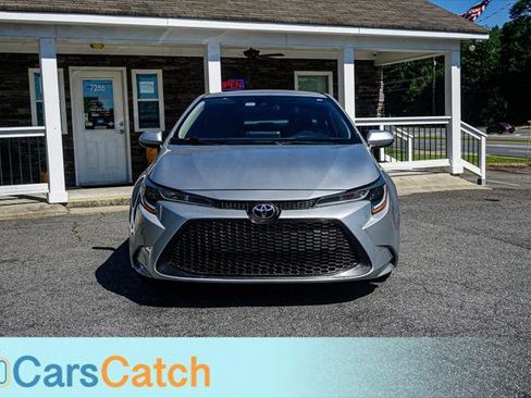 Used 2021 Toyota Corolla LE FWD image 11