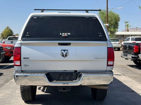 Used 2017 RAM 2500 SLT AWD/4WD image 9