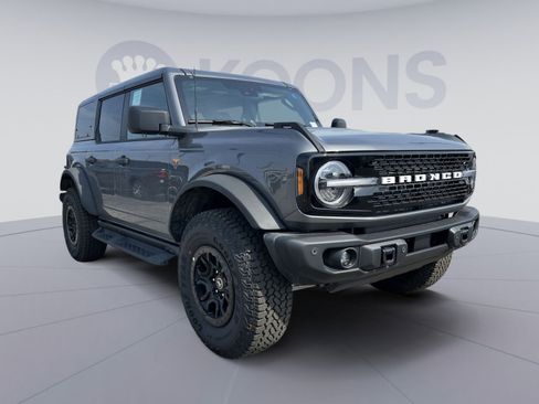 New 2026 Ford Bronco Badlands image 10