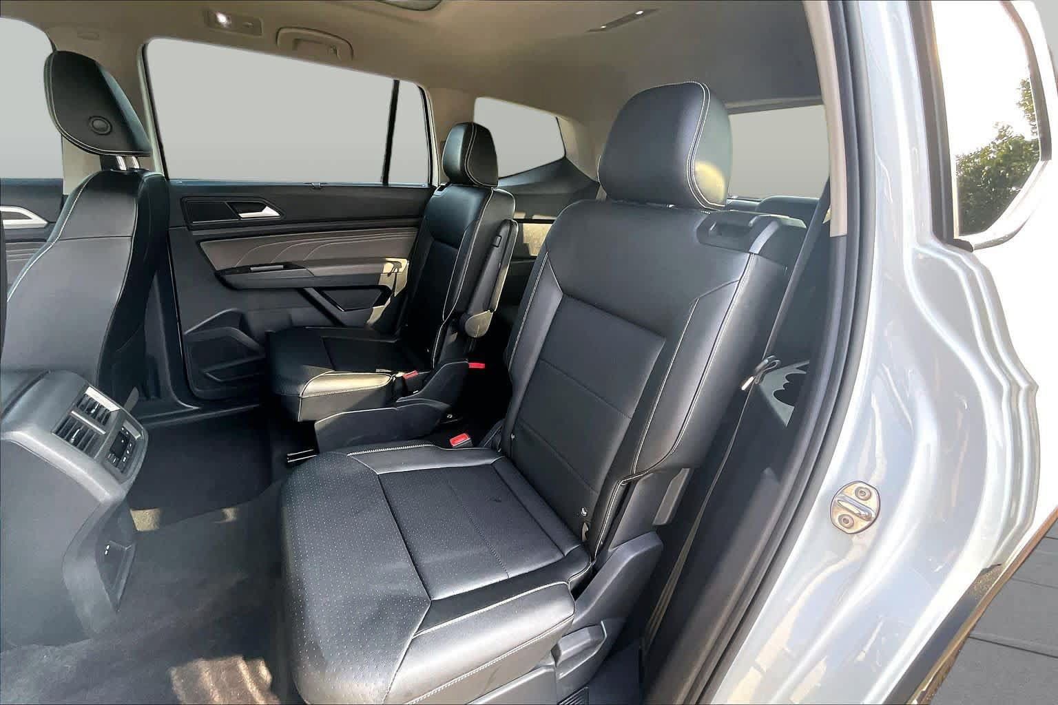 Used 2023 Volkswagen Atlas SE AWD/4WD image 21