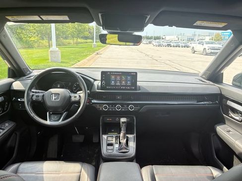 Used 2025 Honda CR-V Sport Touring image 13