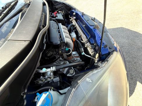 Used 2010 Honda Fit image 3